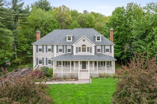 30 Stoneybrook Cir, Andover, MA 01810