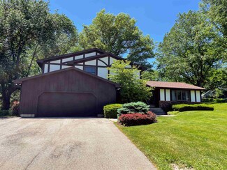 7041 Bridgeman Rd, de Forest, WI 53532