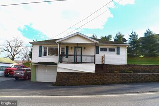 941 N State St, Ephrata, PA 17522