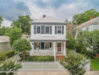 1309 N Pasteur St, New Bern, NC 28560