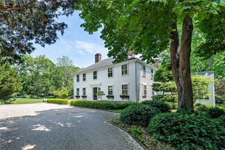 9 Brookside Ln, Little Compton, RI 02837