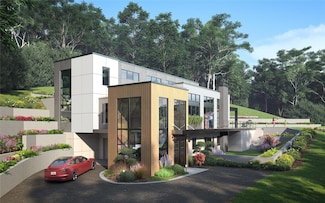 416 Oakwood Rd, Port Jefferson, NY 11777