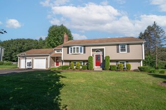 47 Deer Run Rd, West Springfield, MA 01089