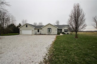 45 Patriots Landing, Fillmore, IN 46128