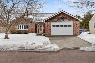325 North St, Winooski, VT 05404