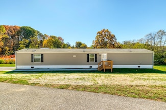 6765 Lee Hwy, Fairlawn, VA 24141