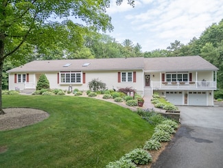 120 1/2 Lowell Rd, Pepperell, MA 01463