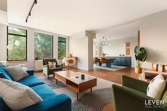 222 Riverside Dr Unit 3A, New York, NY 10025