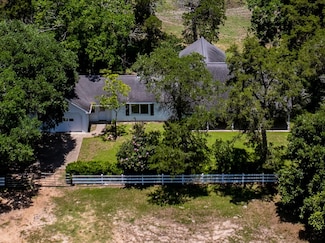 2231 E Us Highway 90, Schulenburg, TX 78956