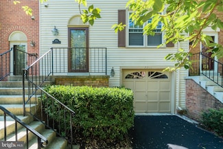 7711 Shootingstar Dr, Springfield, VA 22152
