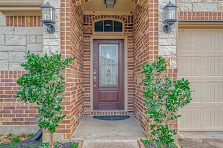 2255 Golden Laurel Dr, Conroe, TX 77304