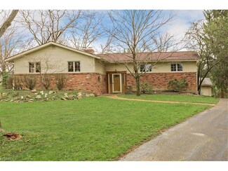 7969 Dines Rd, Novelty, OH 44072