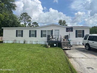 16216 Ganges St, Gulfport, MS 39501