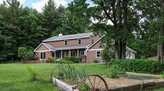 40 Boston View Dr, New Ipswich, NH 03071