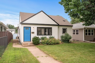 1205 8th Ave S, South Saint Paul, MN 55075