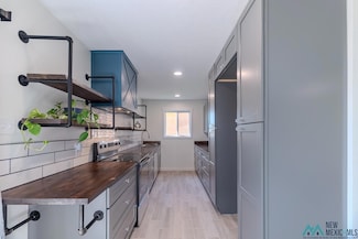 133 S Indio Ave, Portales, NM 88130