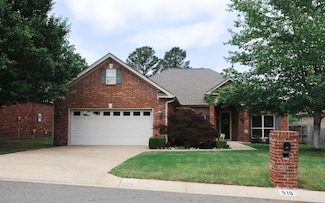 510 Willowbend Cir, Hot Springs, AR 71913