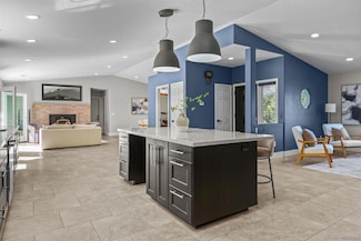 2495 Marianne Ln, Fallbrook, CA 92028