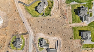 3 Pebble Ln, Idaho Falls, ID 83406