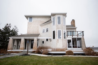 111 Gulf Rd, South Dartmouth, MA 02748