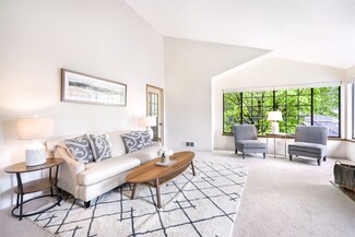 8407 18th Ave W Unit 4-201, Everett, WA 98204