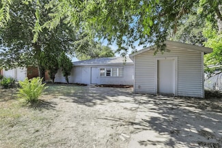 7841 Abbott Dr, Fort Worth, TX 76108