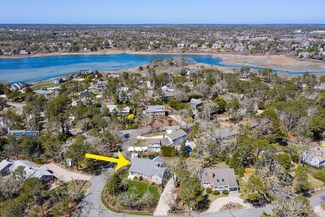 32 Hilltop Rd, Chatham, MA 02633