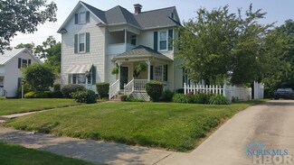 348 W Finley St, Upper Sandusky, OH 43351