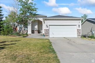 868 Valley View Dr, Tooele, UT 84074