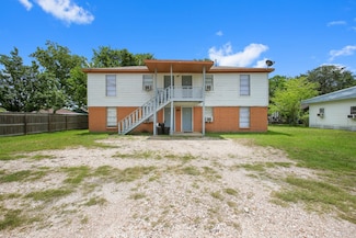 5415 3 Road St Unit 2, Danbury, TX 77534