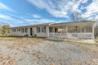 131 Grubb Ln, Bristol, TN 37620