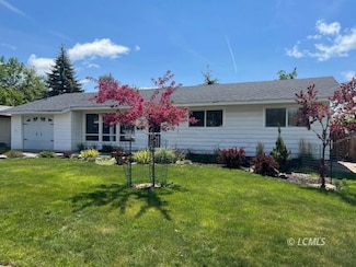 943 S 4th St, Lakeview, OR 97630