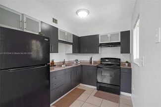 480 NW 24th Ave Unit 8, Fort Lauderdale, FL 33311