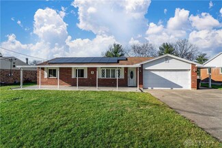 8190 Meadowlark Dr, Franklin, OH 45005