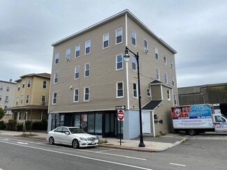 205 Millbury St, Worcester, MA 01610