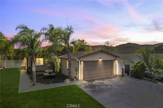 24847 Split Rail Rd, Wildomar, CA 92595