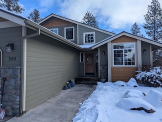 340 N Rope Place, Sisters, OR 97759