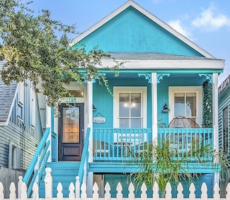 1208 Avenue K, Galveston, TX 77550