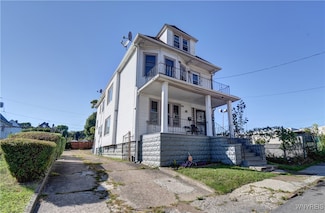 34 Earl Place, Buffalo, NY 14211