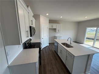 19631 W 201st St, Spring Hill, KS 66083