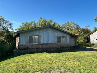 54 Indian Trail, Merrillville, IN 46410