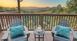 119 Mountain High Dr, Mineral Bluff, GA 30559