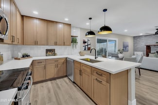 2123 E Radcliffe Dr, Tempe, AZ 85283