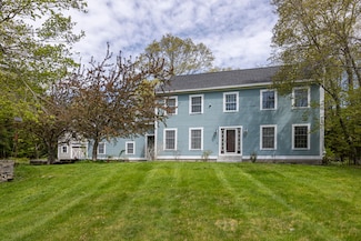 550 Ledge Rd, North Yarmouth, ME 04097