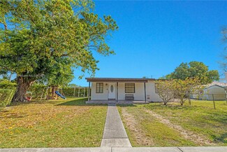 4901 SW 100th Ct, Miami, FL 33165