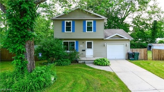 9009 Oak Ct, Windham, OH 44288