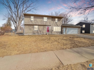 3900 E 21st St, Sioux Falls, SD 57103