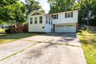 1911 Terrace Dr, Alton, IL 62002
