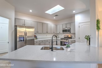 455 S Atlanta Dr, Vail, AZ 85641