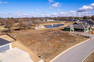 8812 E Elgin St, Broken Arrow, OK 74014
